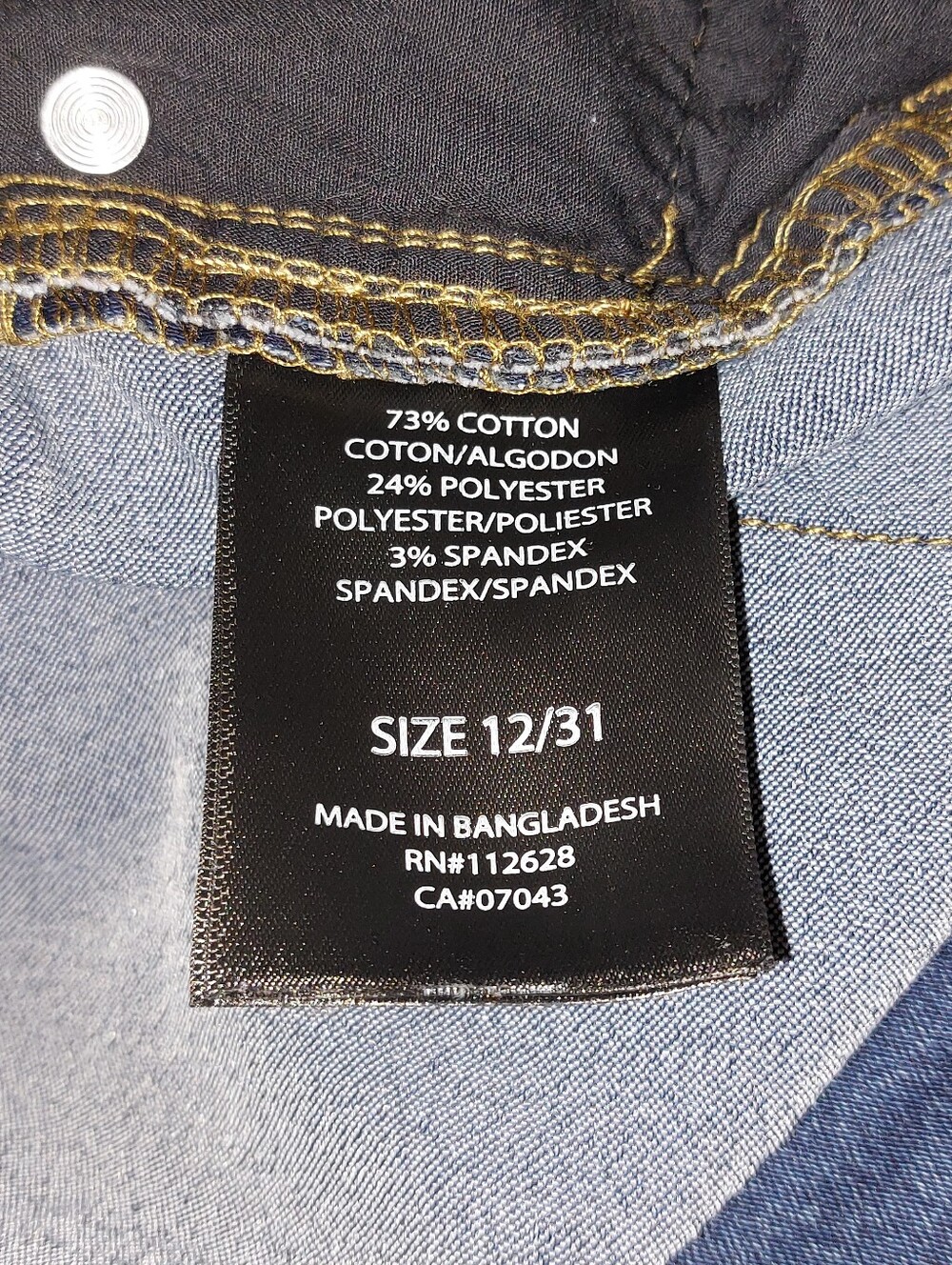 TAHARI Size 12 31 5 Pocket Cropped Jeans - Picture 7 of 7